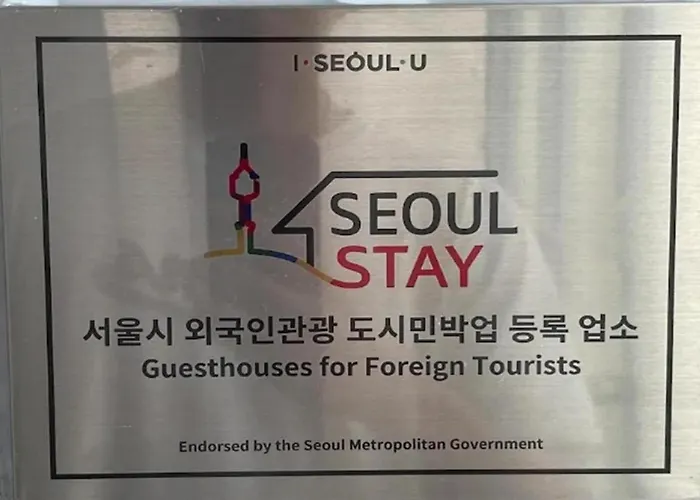 Soo Stay-4bed&double Room, Hongdae, Sinchon 10min Apartment